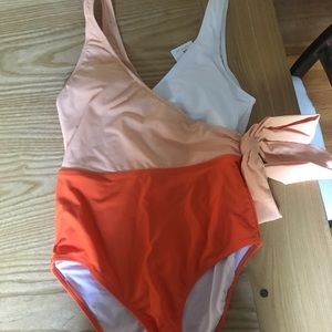 Cupshe One Piece Orange and White Bowknot Swimsuit
